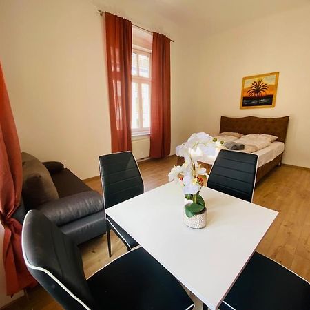 Premium Triple Room Dw Vídeň Exteriér fotografie