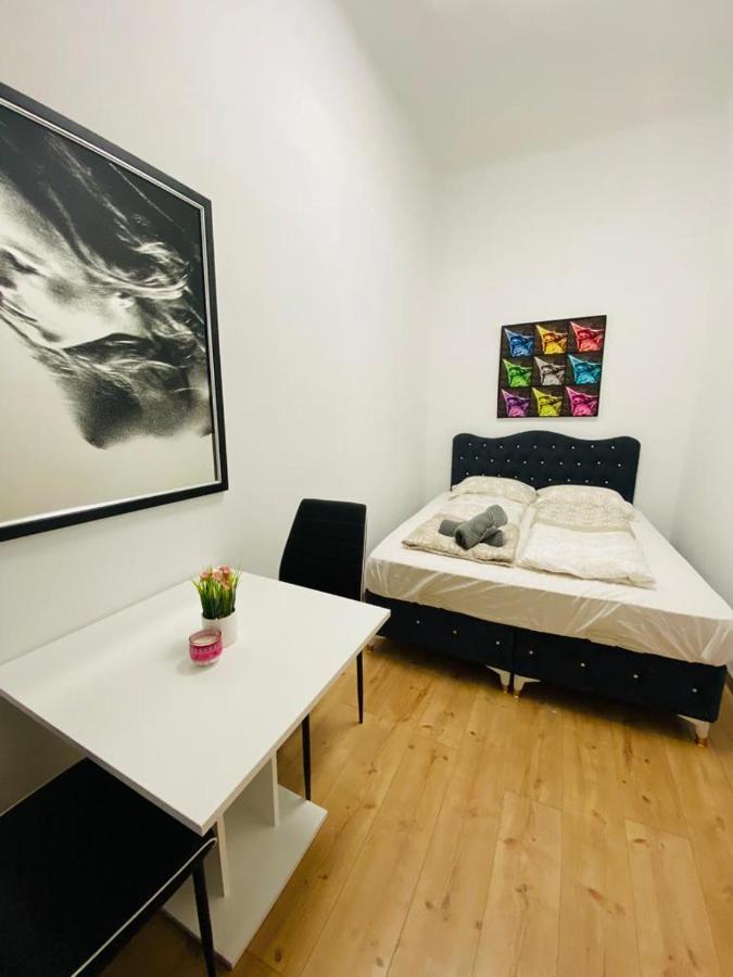Premium Triple Room Dw Vídeň Exteriér fotografie